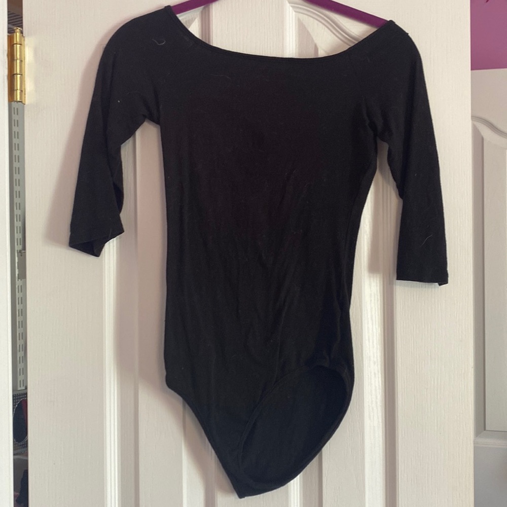 Black half sleeve bodysuit